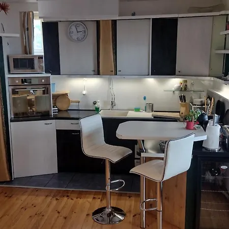 Milaren شقة تْسْغيكفانِتْسا